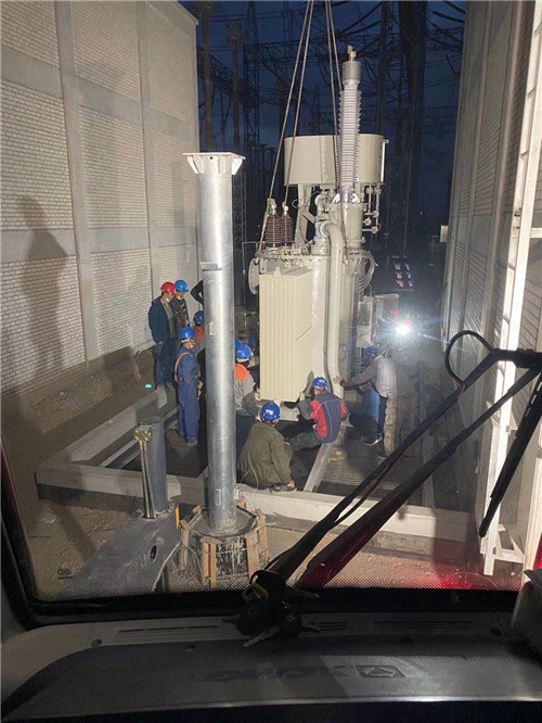 建始县建筑工程类吊车租用介绍